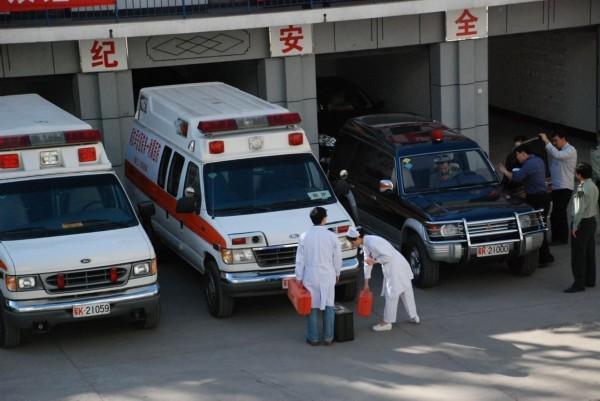 鹤壁救护车转院